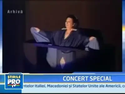 Duetul Al Bano-Montserrat Caballe blocheaza circulatia in centrul Capitalei
