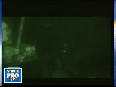 Pirati somalezi care incercau sa captureze un petrolier, dezarmati