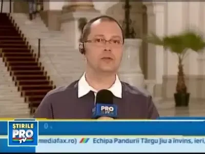 w2304_7_BUN_spionul_floricel