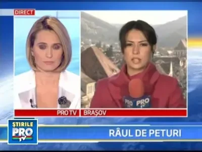 Un rau de sticle! Oltul este acoperit de peturi!