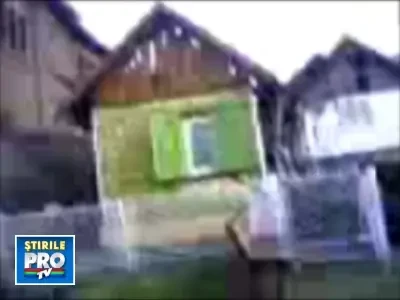 Doua case au fost facute scrum in Campulung Moldovenesc