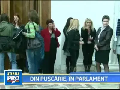 Goblenuri din penitenciar, pentru... parlamentari!