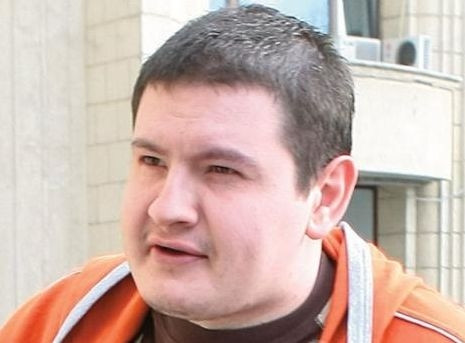 Taximetristul acuzat ca a omorat doua tinere traia o viata dubla