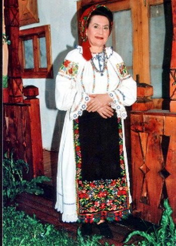 Marii cantareti ai muzicii populare deplang moartea Valeriei Peter Predescu