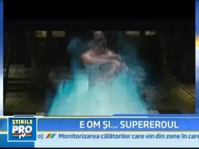 Hugh Jackman si-a anulat vizita in Mexic, din cauza gripei porcine