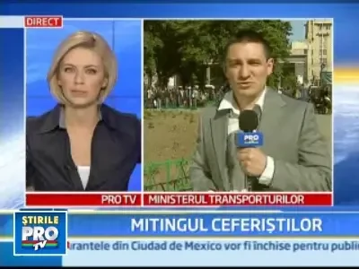 Protest CFR in Capitala: sute de oameni s-au strans deja la Gara de Nord