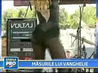 1 Mai fara fotomodele vanzatoare in Parcul Izvor! Ne vom consola cu micii!