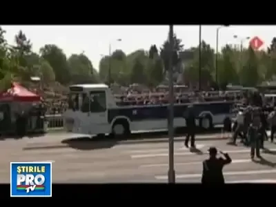 Doi oameni au murit in Olanda, la festivitatile organizate de Ziua Reginei