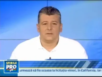 S-a oprit cu bolidul pe un scuar din Piata Romana din Capitala