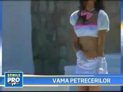 Mamaia geme de fite!