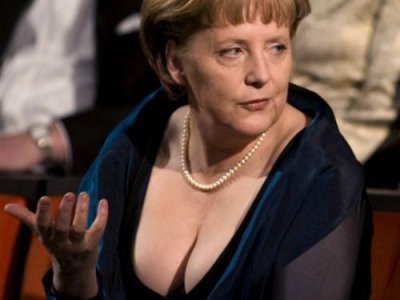 Herta Muller, felicitata de cancelarul german Angela Merkel