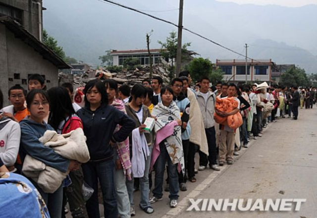 Pelerinaj turistic in provincia Sichuan, devastata de cutremurele din 2008