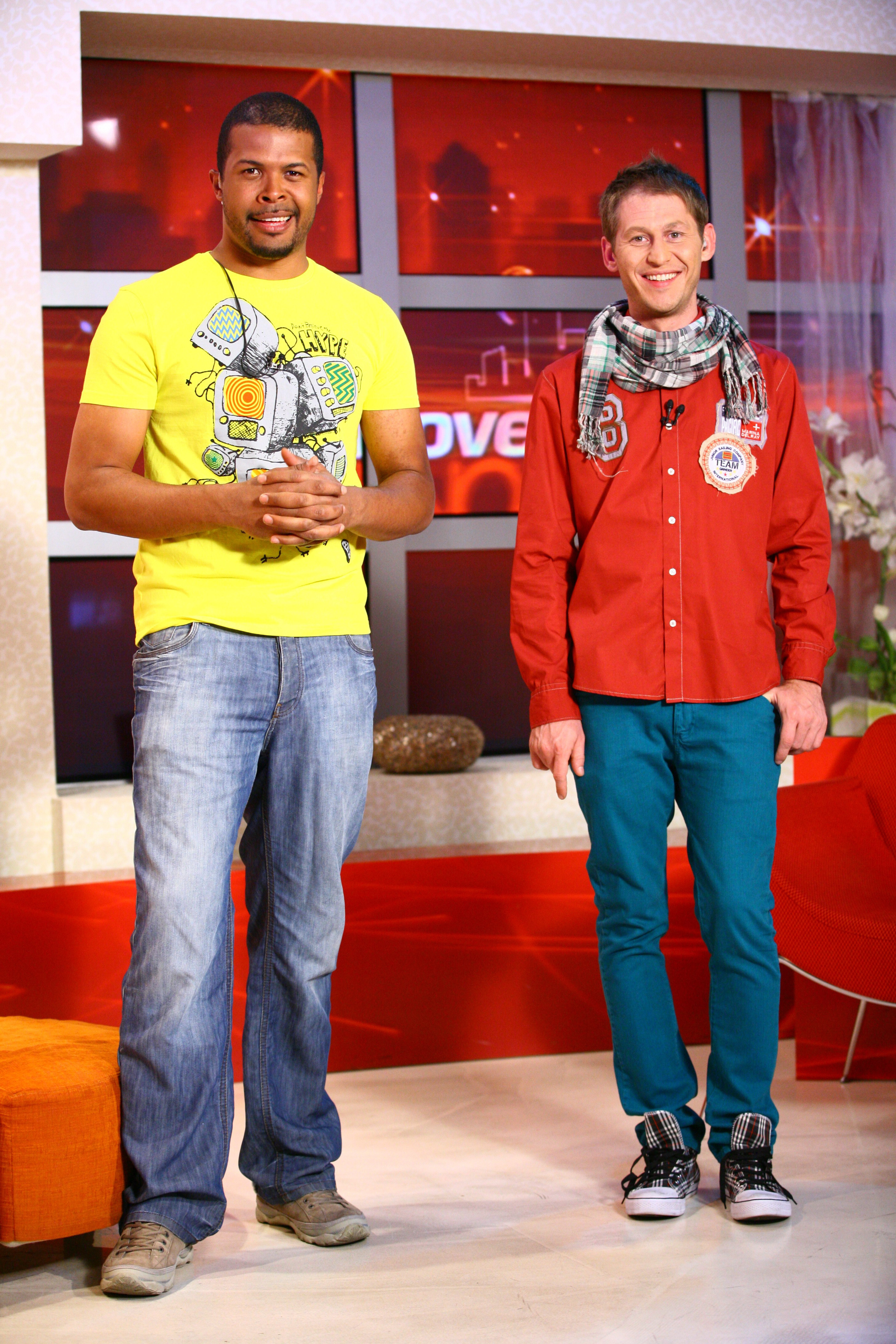 Portie dubla de "Povestiri de noapte" la Acasa TV!