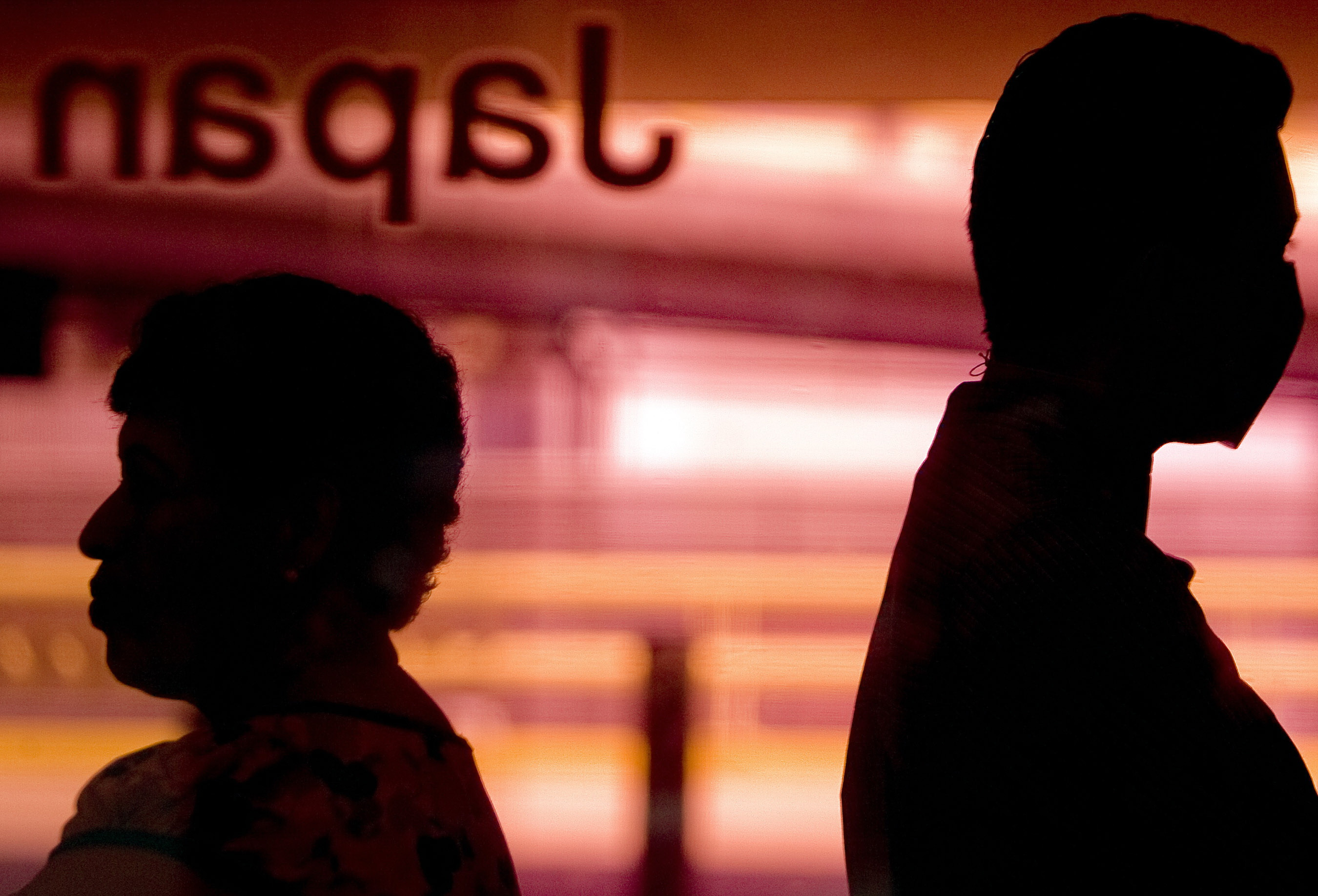 Doi romani, in carantina pe un vas de croaziera, din cauza noii gripe