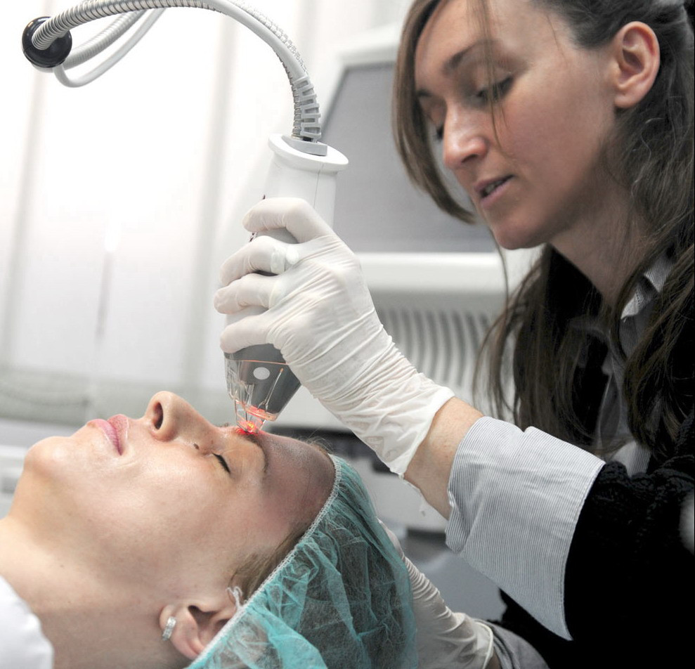 Un super LASER pentru terapii faciale