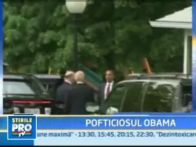 Barack Obama i-a facut "vicelui" sau cinste cu un hamburger!