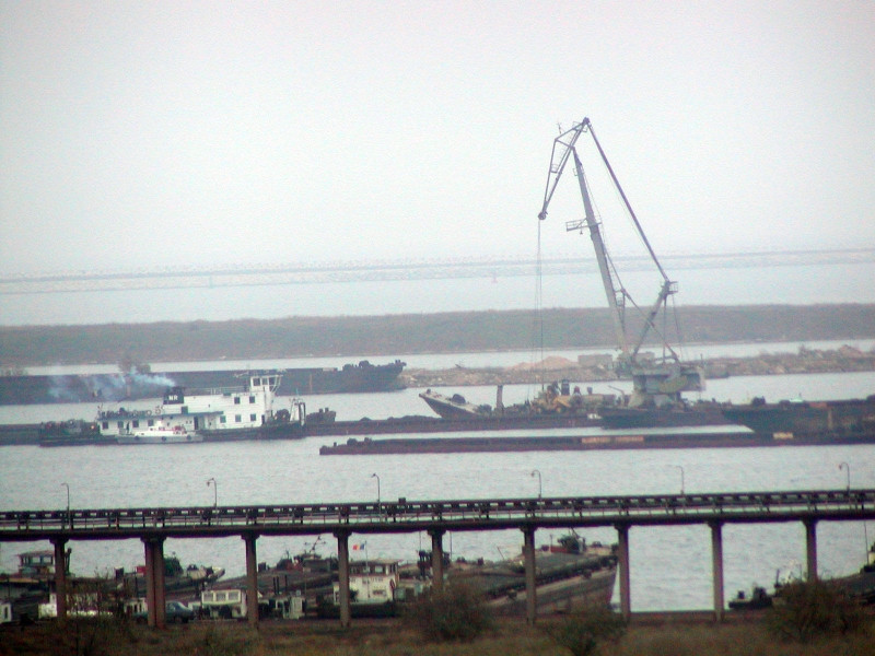 Portul fluvial Moldova Veche s-a inchis in aceasta dimineata din cauza vantului