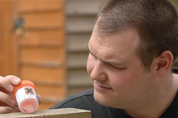 Un barbat din Marea Britanie "a dat nastere" propriului frate!