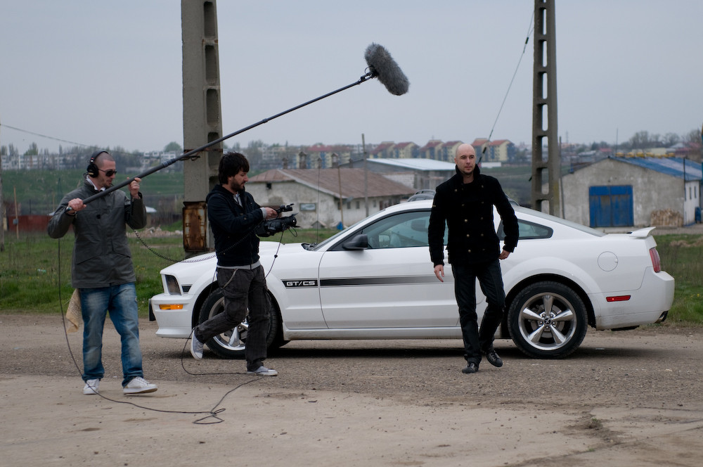 Johannes va fi calcat de un buldozer de 15 tone la "I.Real"!