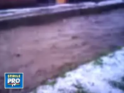 Inundatii de proportii in judetul Arges! Vezi imagini