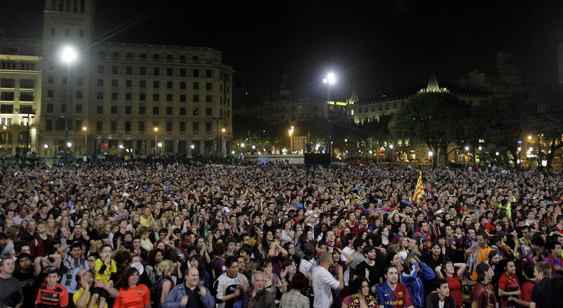 Un mort si peste 100 de raniti dupa finala de Cupa castigata de Barcelona