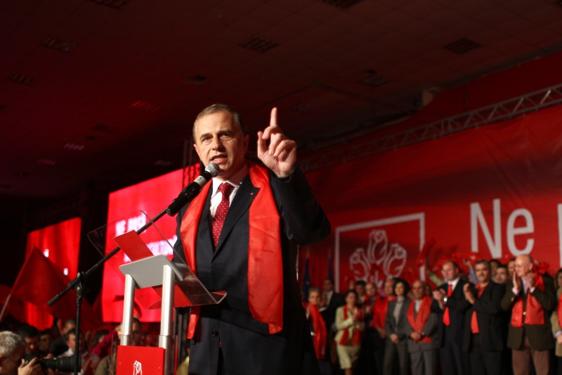 Mircea Geoana, desemnat oficial candidatul PSD pentru presedintie