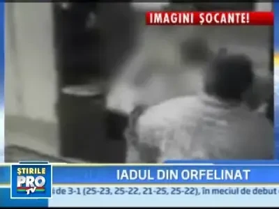 Sase supraveghetori, arestati in cazul "Fight Club" de Texas!