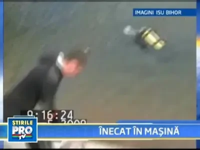 Si-a pierdut viata dupa ce a cazut cu masina in raul Cris!