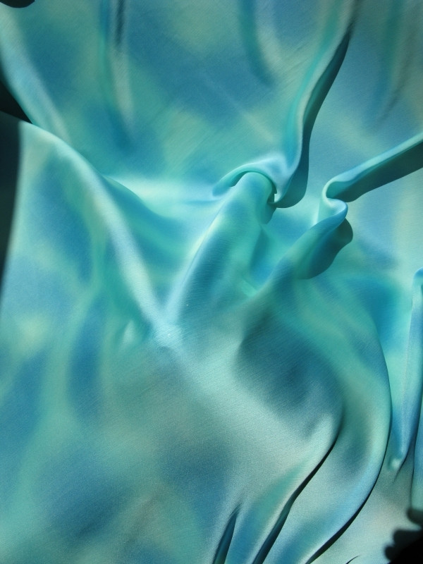 O lume de voal, rupta parca din filmele SF, la New York!