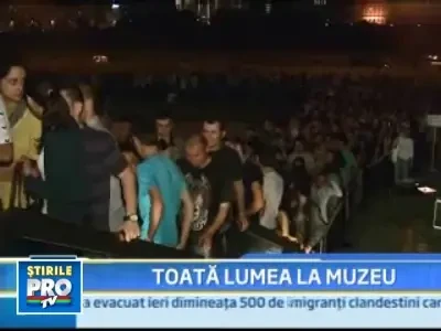 Tinerii au renuntat la cluburi si au profitat de Noaptea Alba a Muzeelor