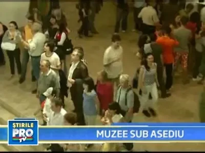 Noaptea Alba a Muzeelor a adus mai multi vizitatori decat un an intreg!