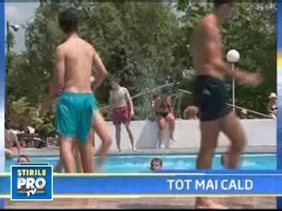 Vara in toata regula! Bucurestenii s-au bronzat la 30 de grade Celsius!