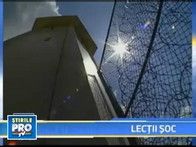 Educatie cu electrosocuri pentru 43 de copii din SUA!