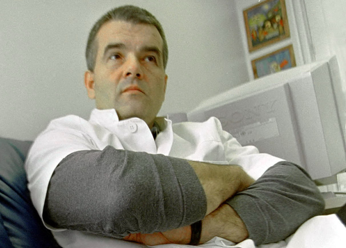 Serban Bradisteanu, achitat dupa acuzatia ca a primit 4,5 milioane de euro