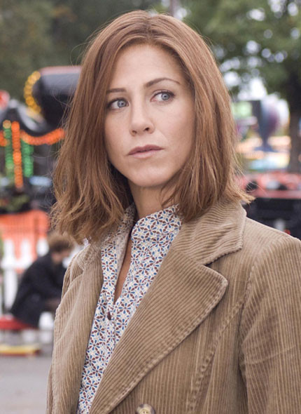 Jennifer Aniston poarta o peruca de 10.000 de dolari in noul ei film