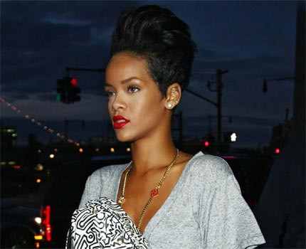 Rihanna are freza noua!