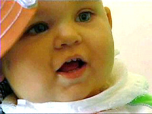 A supravietuit dupa ce i s-a infipt un creion de zece centimetri in gat