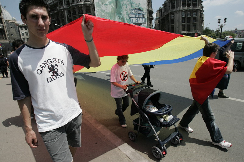 Mars pentru normalitate, vineri, in Bucuresti! Sambata urmeaza GayFest!