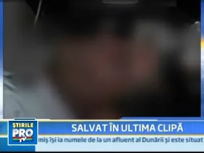 A incercat sa se sinucida, dar a fost salvat din Dunare!