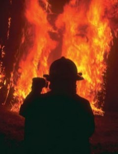 O cisterna cu 30.000 de litri de gaz a explodat pe o autostrada din Florida