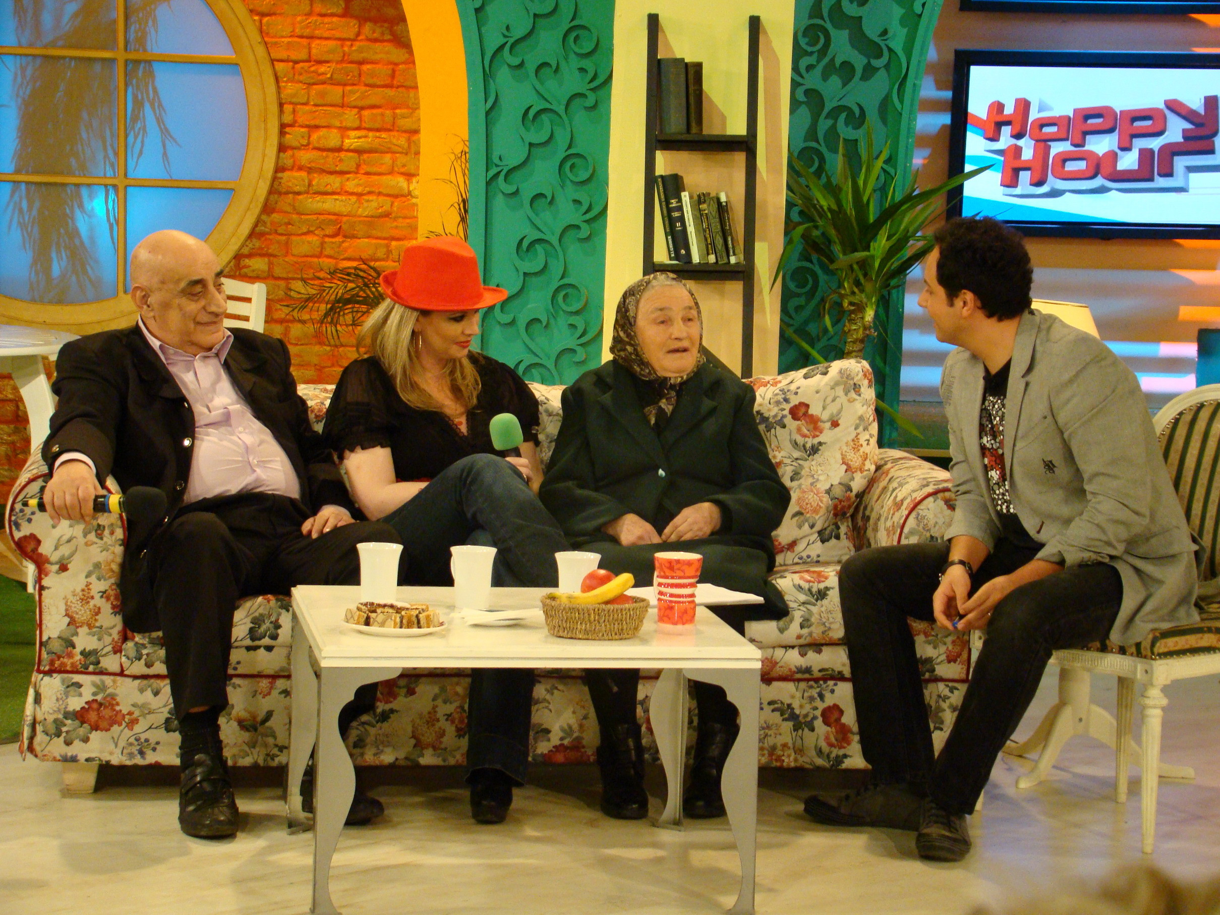 ”Happy Hour” organizeaza petrecerea burlacilor pentru Viorel Lis