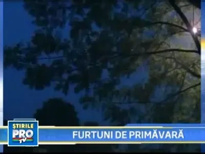 La noi foc, la ei potop! Europa de Vest maturata de furtuni si grindina