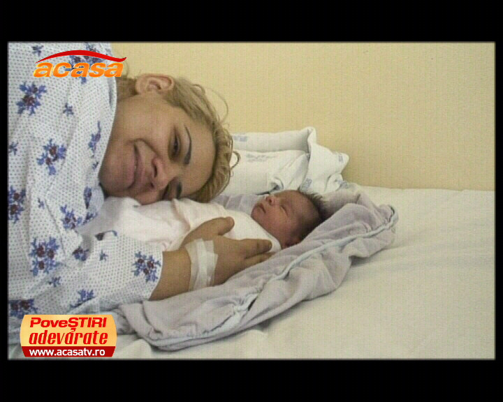 SCANDAL! Nikita risca sa isi piarda fetita!