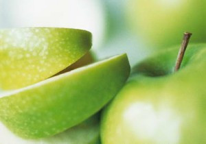 6 motive pentru care copilul tau trebuie sa consume zilnic mere