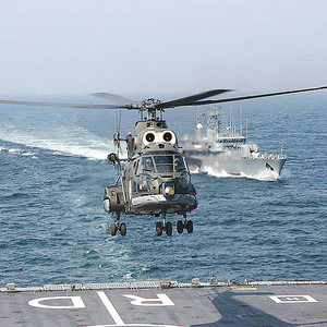 Exercitiu militar naval si aerian la Marea Neagra