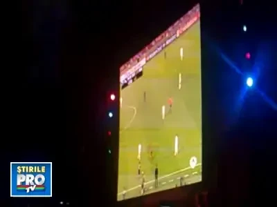 Delir pe strazile din Barcelona! Romanii din Spania au tinut cu Messi!