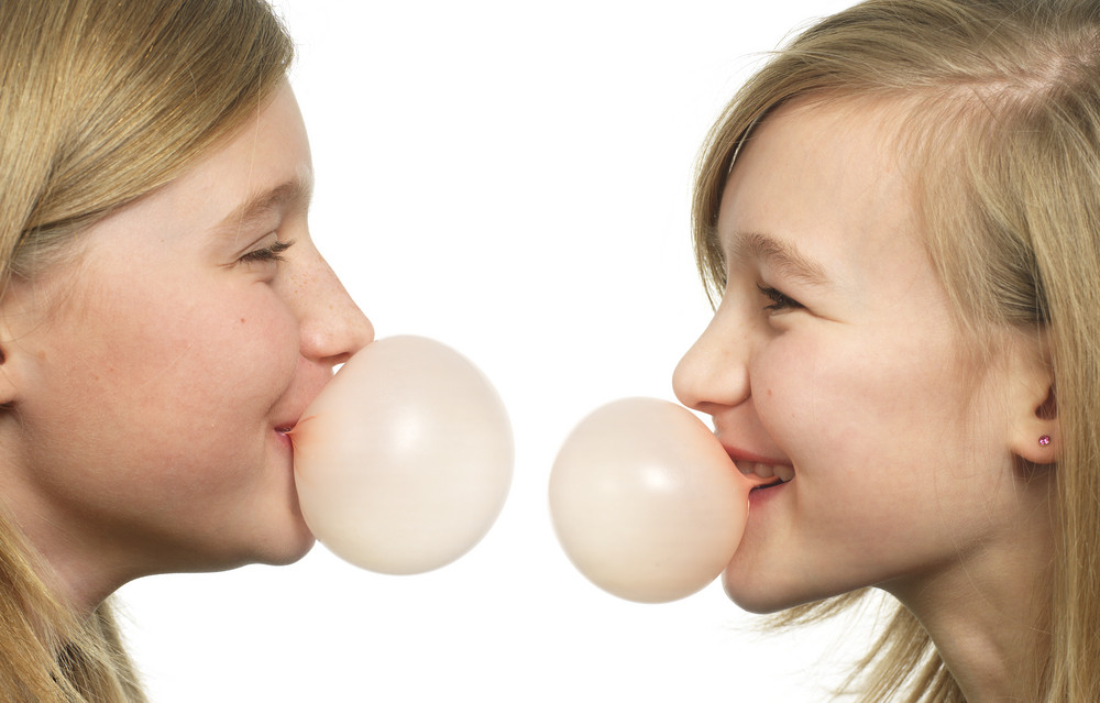 Concluzia neasteptata a unui studiu. Ce se intampla daca mestecati guma mai mult de 20 de minute