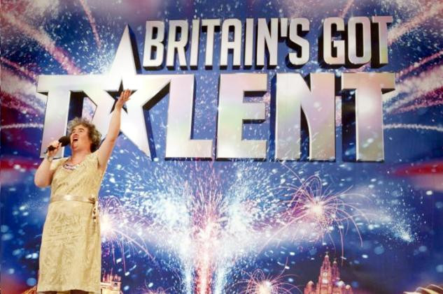 Susan Boyle, enervata la culme ca a fost numita "inger paros"!