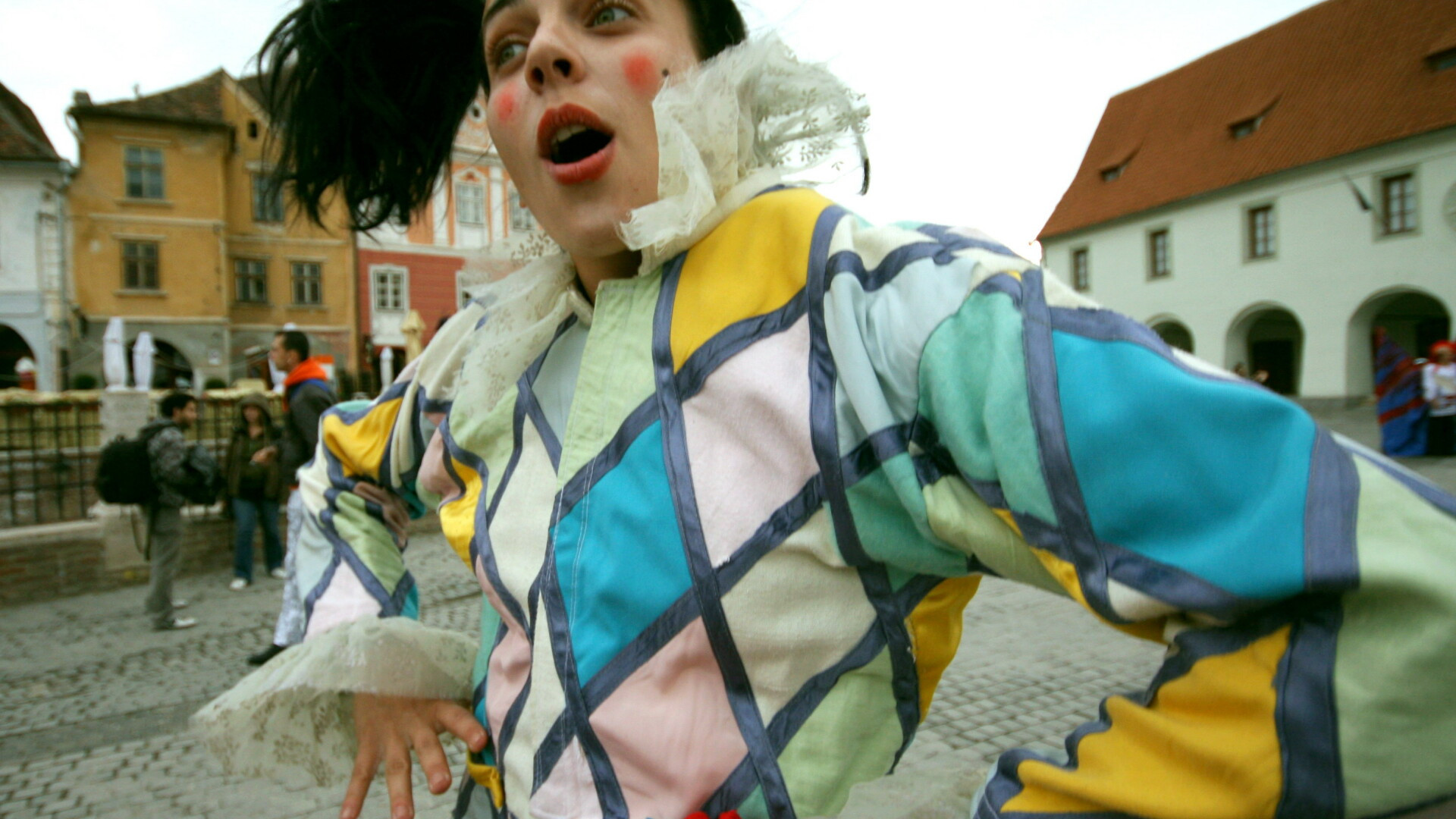 Efecte speciale in deschiderea Festivalului de Teatru de la Sibiu!