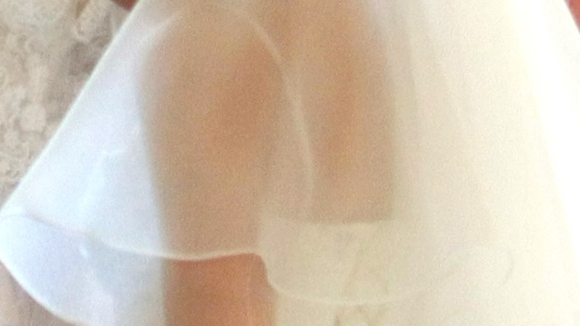 A plecat sa-si recupereze mireasa furata de nuntasi, insa a cazut cu masina intr-o rapa